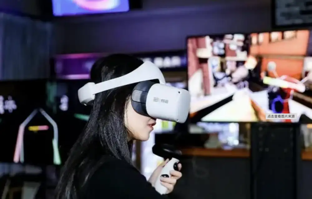 HTC VIVE核心优势深度解析——从硬件参数到生态布局的技术护城河